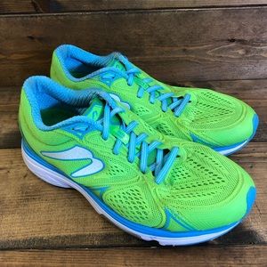 Newton Women’s Fate 5 Running Shoes Green Blue Low Top Lace Up Mesh Size 10
